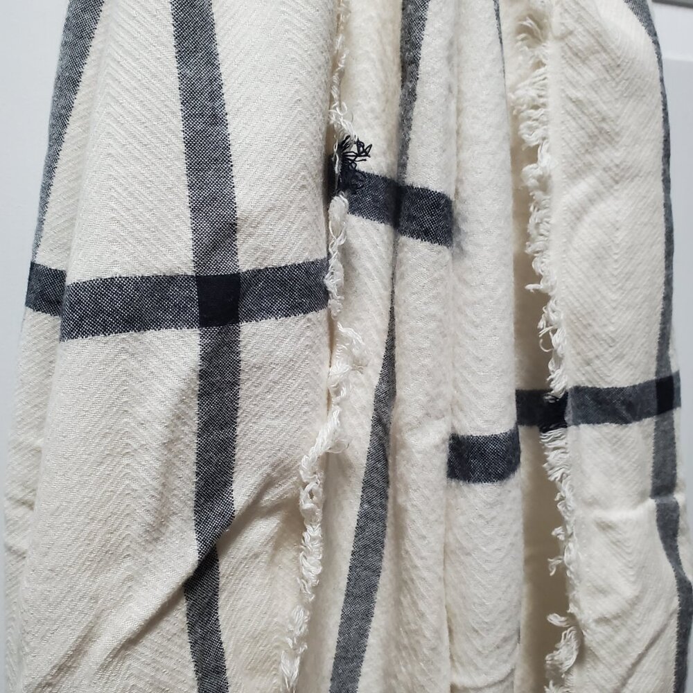 Ann Taylor Black and Cream Windowpane Check Scarf - Picture 3 of 3